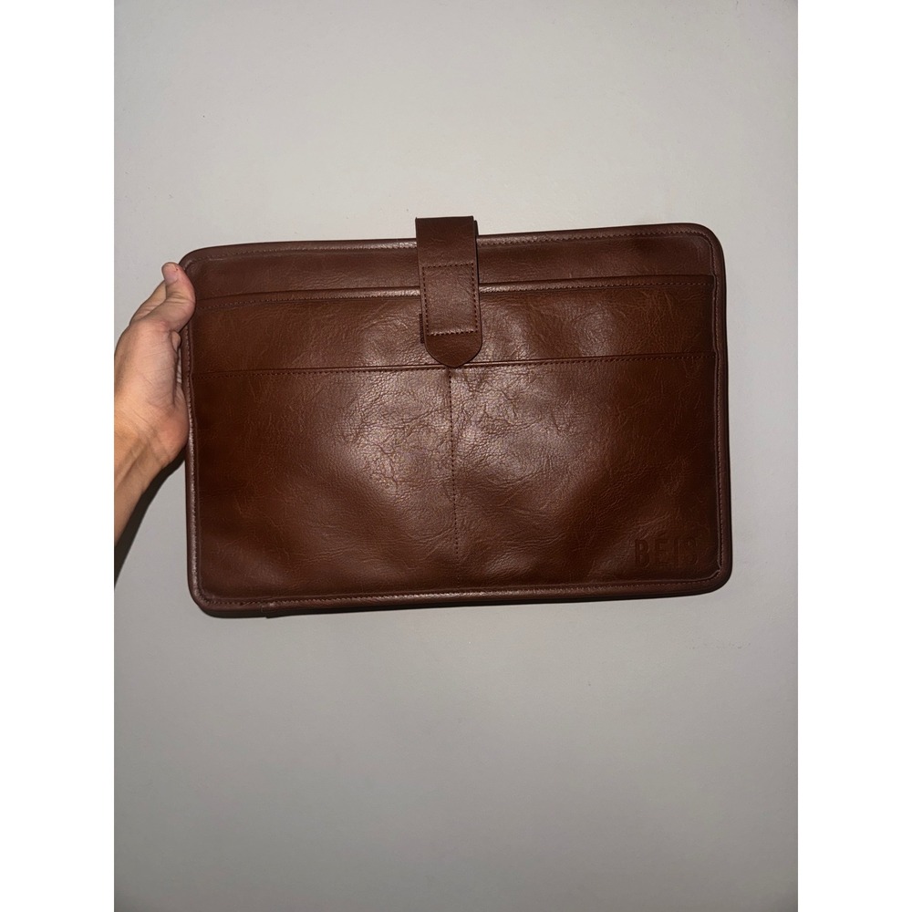 BEIS The Laptop Sleeve Cognac Faux Leather Padded Tech Case Brown